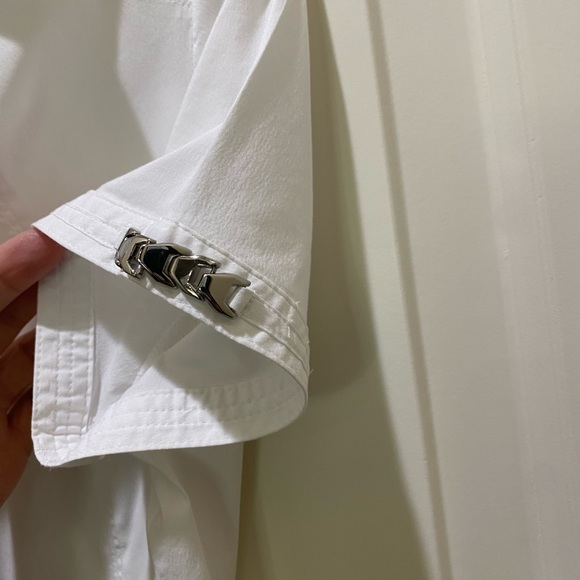 Express brand blouse. Size small. White - Picture 2 of 4